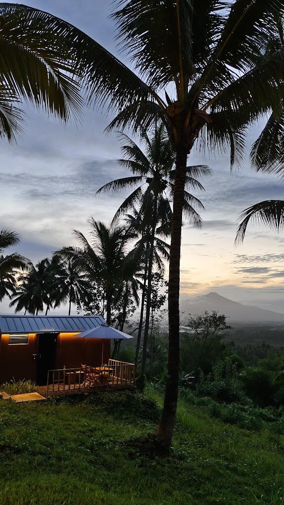 Bobocabin Bunaken Hills Manado, Destinasi Menginap Idaman Traveler