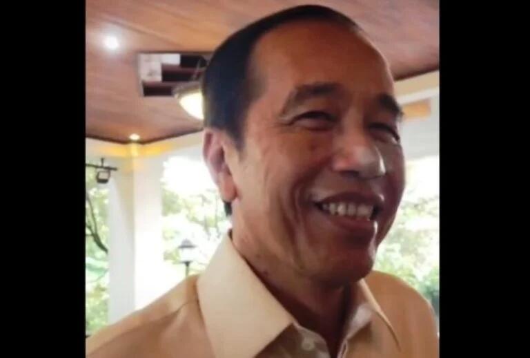 OCCRP Cari Jokowi, Dokter Tifa: Jangan Cengengesan Mulu!