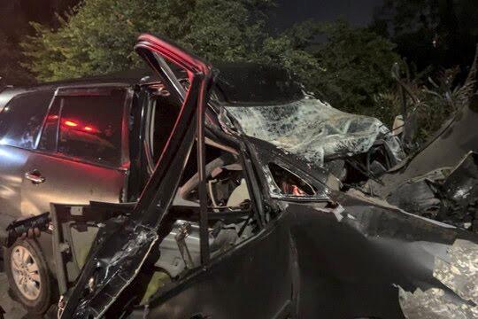 Wakapolres Belawan Tewas setelah Mobil Hantam Truk dan Terseret 8 KM