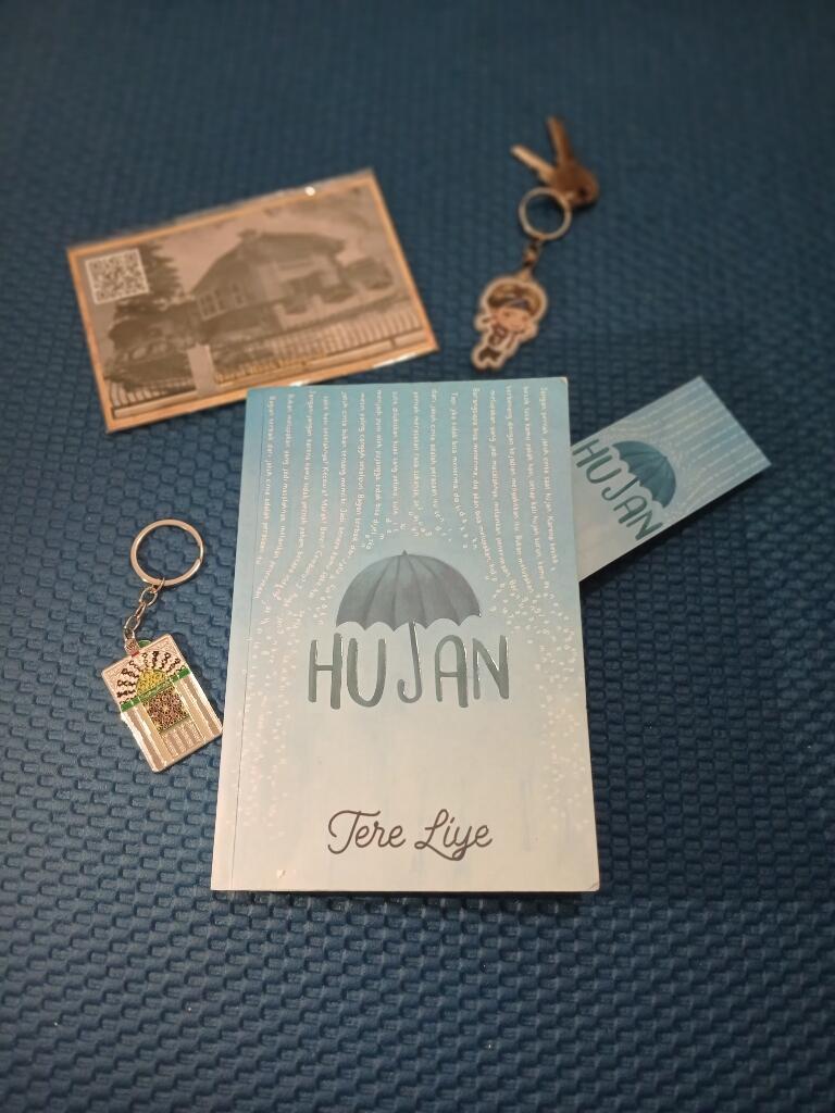 Review Buku Hujan Karya Tere Liye