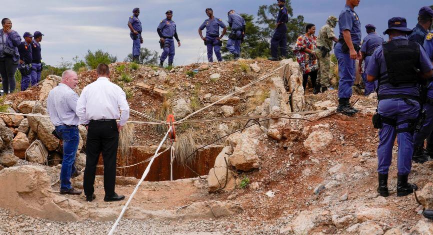 Kematian dan Keputusasaan di Tambang Emas Ilegal Afrika Selatan