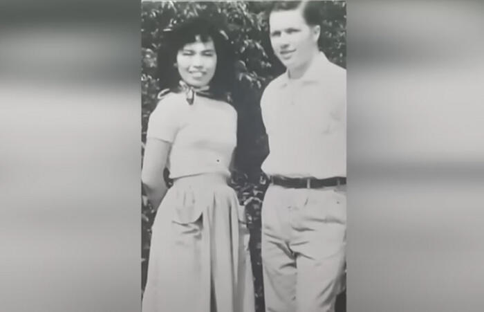 Pasangan Ini Berpisah 70th Akhirnya Keajaiban Pertemukan Mereka Kembali - First Love