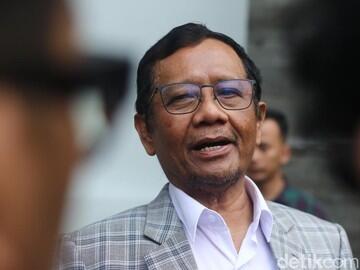 Raffi Ahmad Ngaku Tak di Mobil Dinas RI 36, Mahfud MD: Pejabat Nggak Jujur