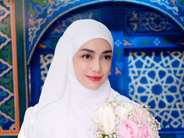 Berhijab, Celine Evangelista Bertemu Menteri Agama-Imam Besar Masjid Istiqlal