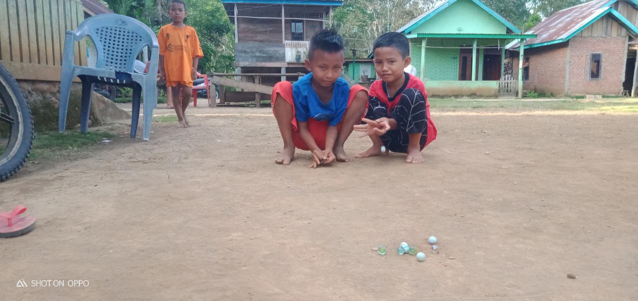 Permainan Kelereng/Gundu: Warisan Budaya yang Tak Lekang oleh Waktu