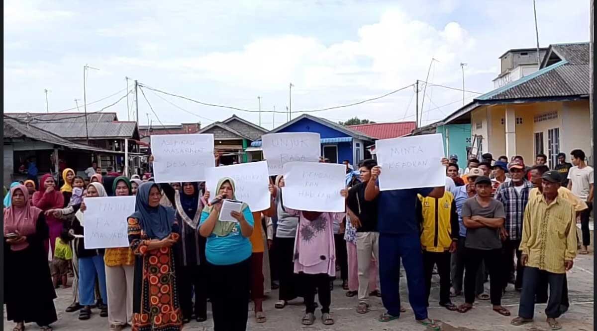 Ratusa Warga Desa Sugi, Kepri, Tolak Penjualan 80 HA Lahan Mangrove
