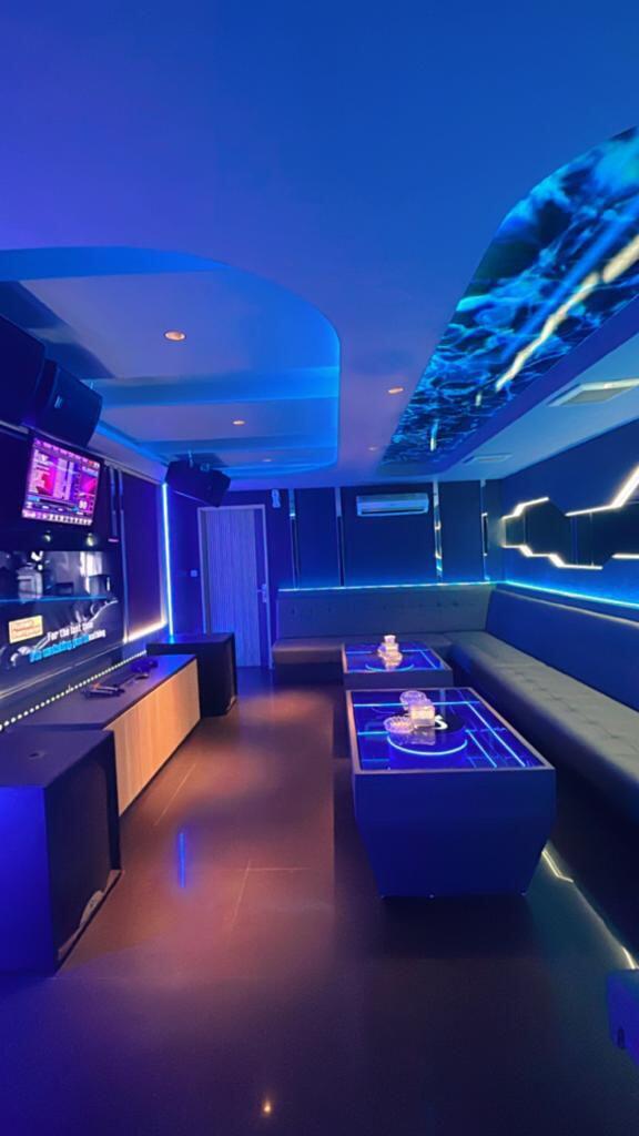 Executive karaoke pondok indah jakarta selatan