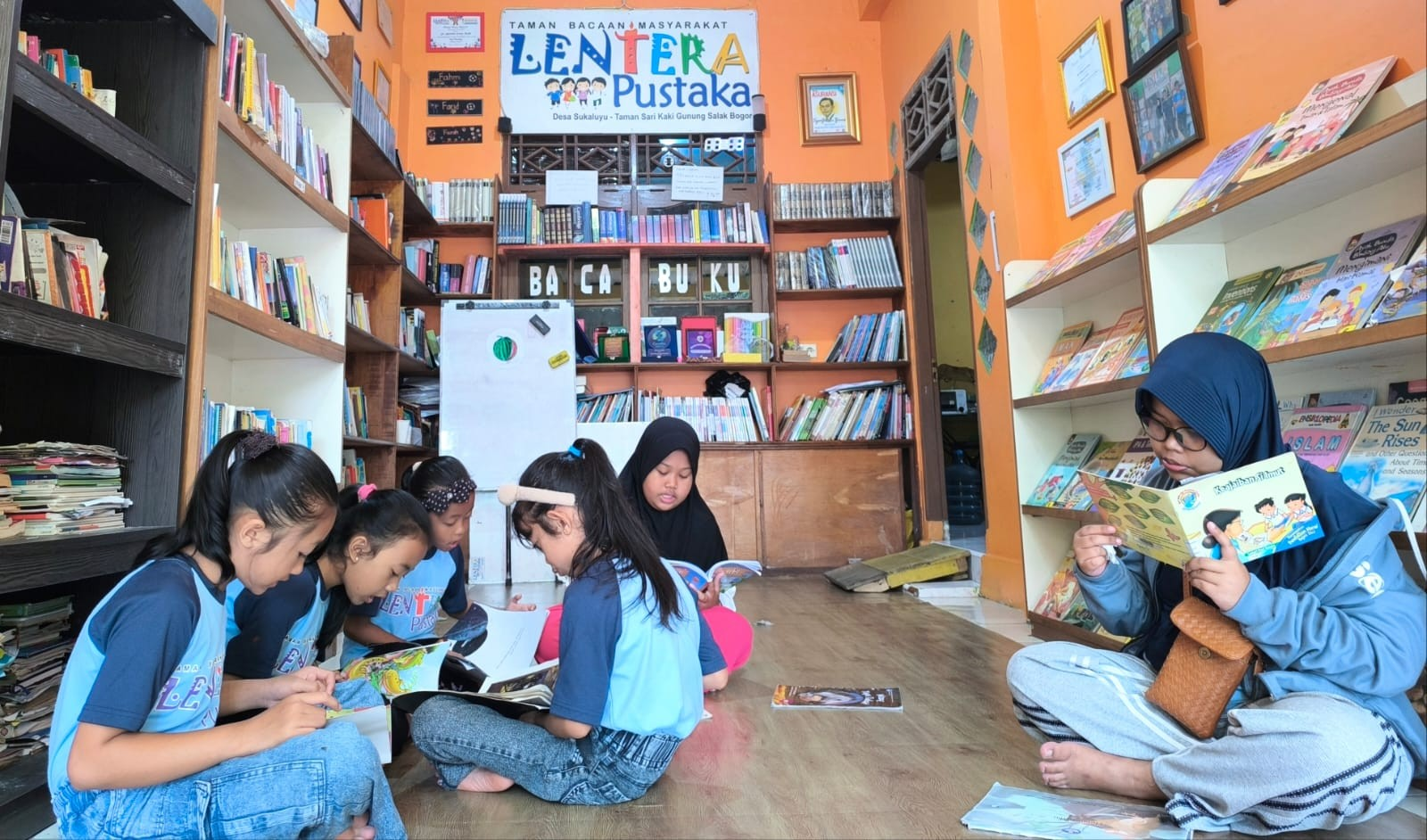 Kenapa Membaca Buku?