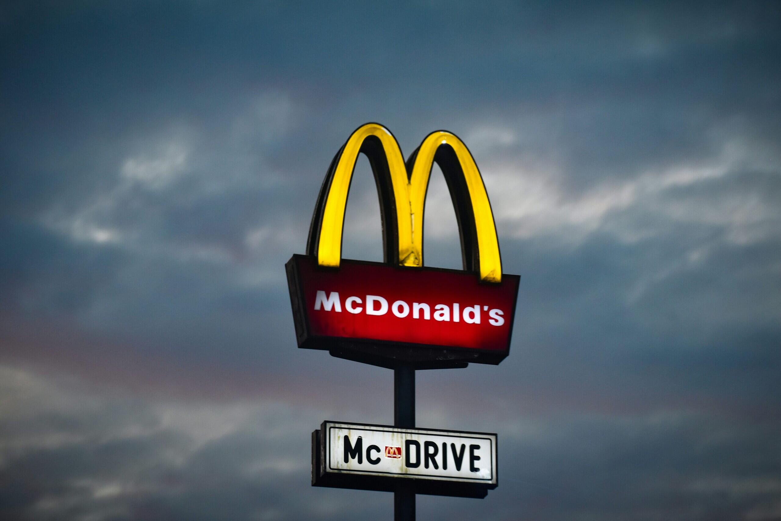 Sejarah McDonald’s: Dari Restoran Kecil Hingga Raksasa Fast Food Dunia