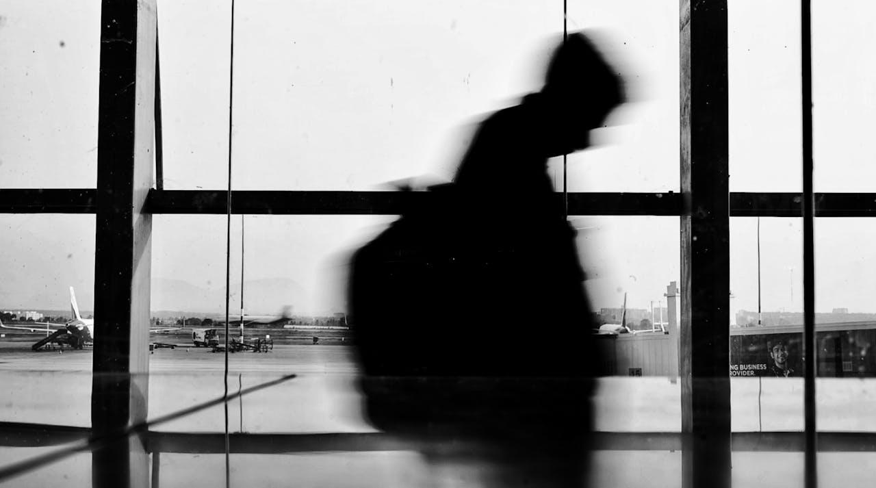Brain Drain di Indonesia: Generasi Muda Kabur, Masa Depan Negara Terancam?