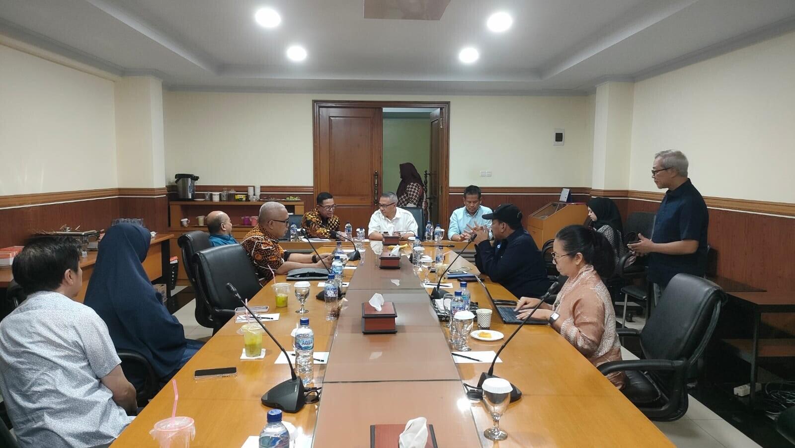 Tentang Profesi Dana Pensiun Indonesia