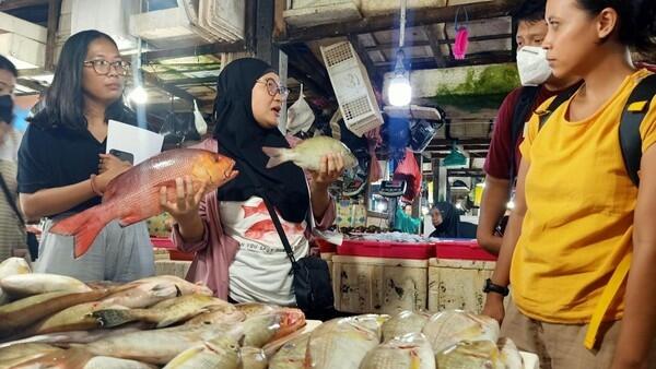 Pebisnis Bali Frustrasi dengan Turis yang Pelit dan Suka Menawar