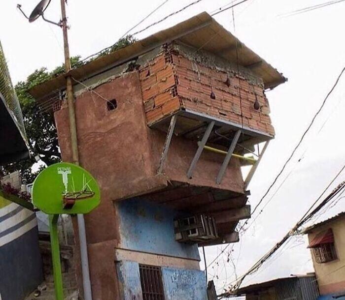 Arsitektur yang Bikin Geregetan, Anak Teknik Pasti Gemes Lihatnya