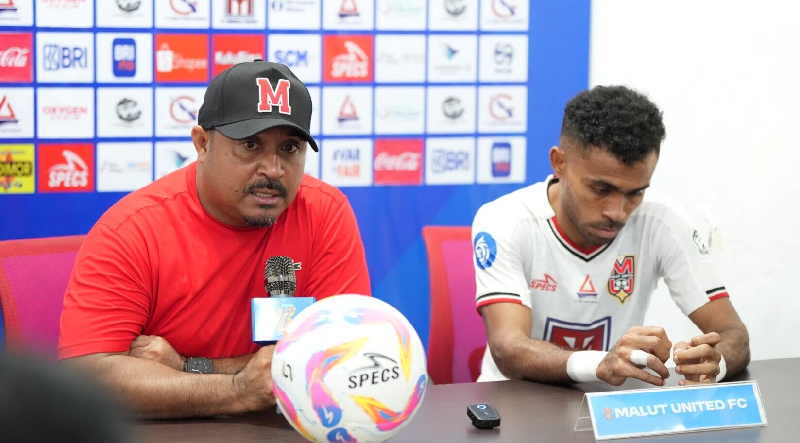 Bukti Kekuatan Situasi di Kamar Ganti Sepak Bola