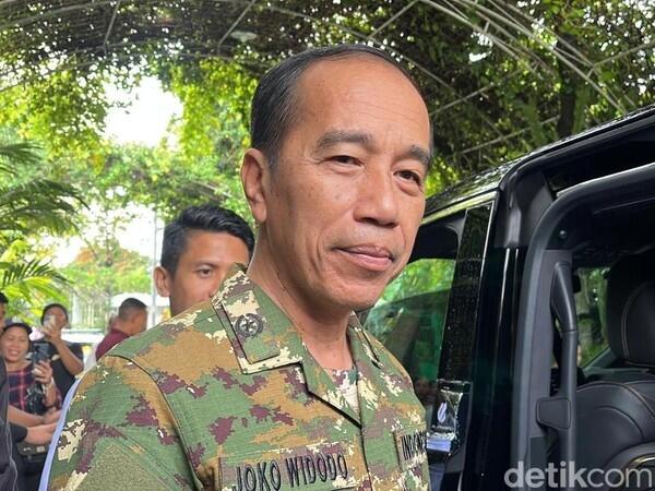 Berseragam Komcad, Jokowi Bertolak ke Magelang Hadiri Parade Senja