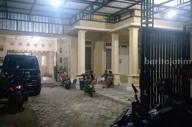 Rumah Warga Jombang Dibobol Maling Saat Salat Tarawih, Perhiasan dan Uang Raib