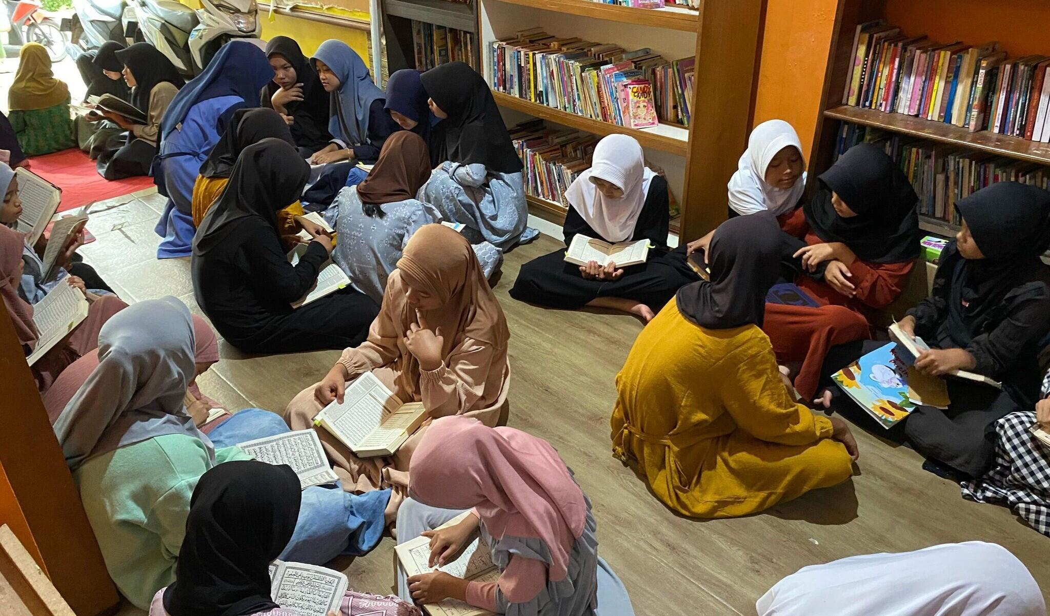 Ngabubu Read di TBM, Cermian Bahagianya Anak di Bulan Puasa