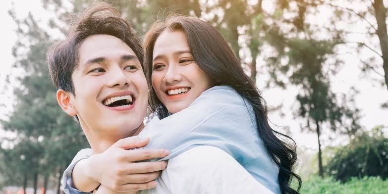 Pacaran: Kegiatan yang Tidak Ada Manfaatnya dan Merugikan Anak Muda