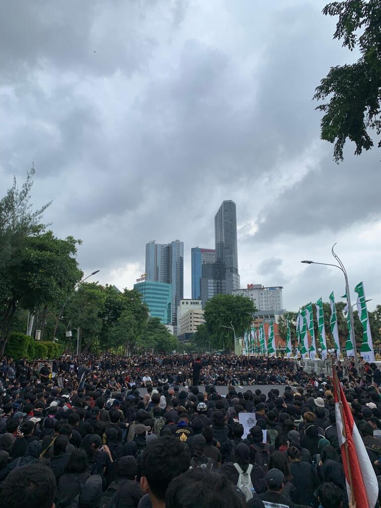 Apakah Negeriku Baik-Baik Saja?