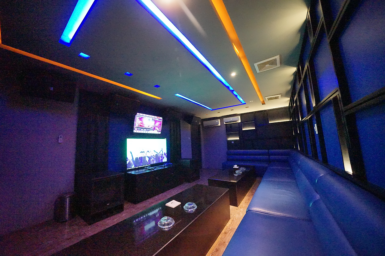 Executive karaoke pondok indah jakarta selatan
