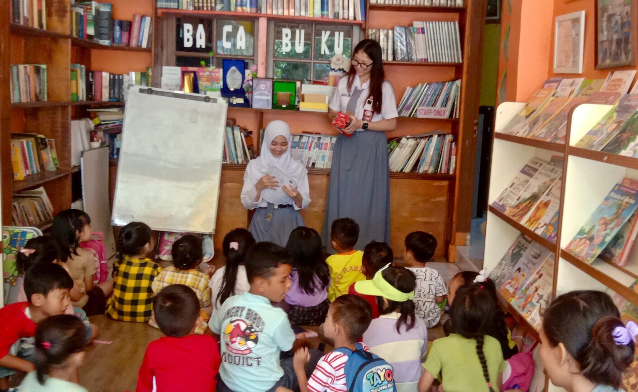 Untuk Kamu yang Mencari Bahagia di Tempat Jauh ...