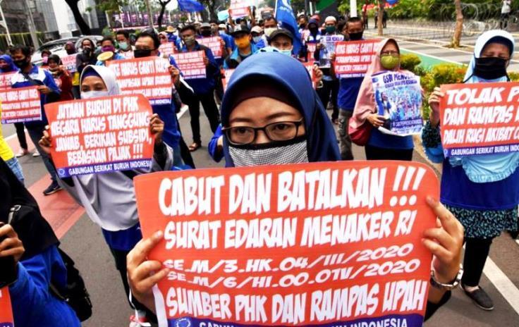 10 FAKTA UNIK & SERU TENTANG HARI BURUH: GAK CUMA DEMO DOANG GAN!