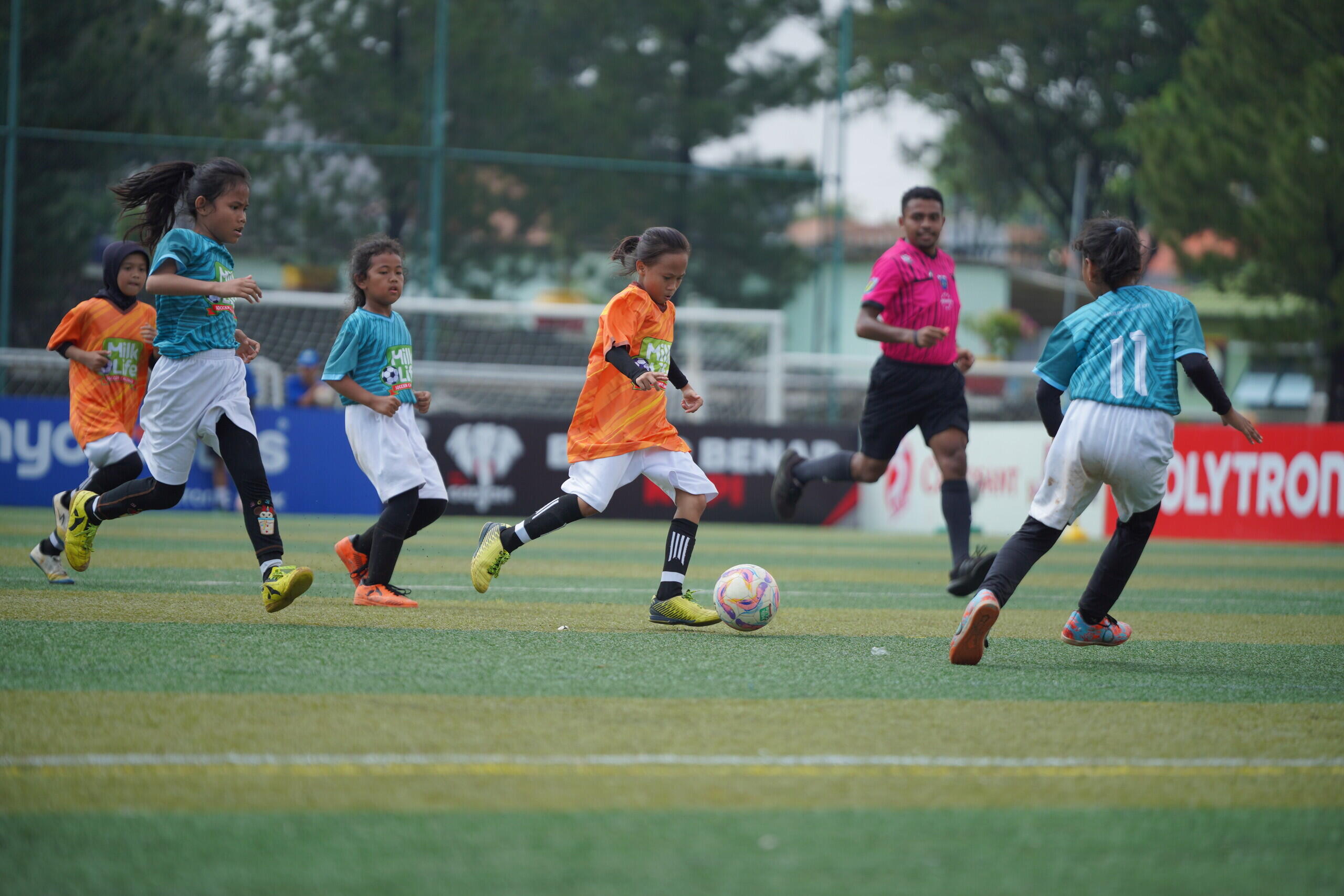 Penantian Satu Tahun, SDN Kalisari 01 Raih Juara MilkLife Soccer Challenge Jakarta 