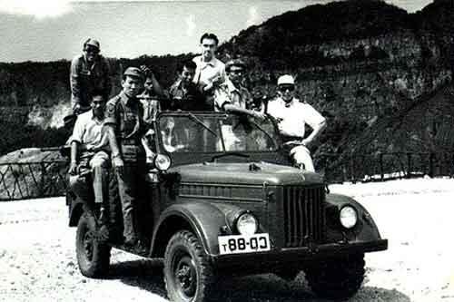 Jip GAZ-69 Era Soviet Muncul di Garis Depan, Apa Kendaraan Taktis Rusia Mulai Habis ?
