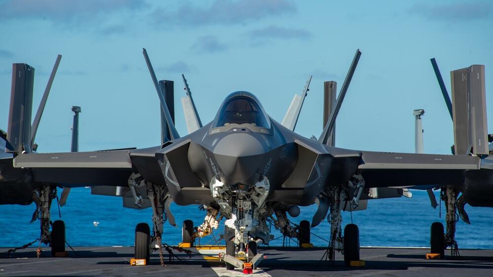 The Untold Story: F-35 Nyaris Kena Sambit Rudal Milisi Houthi