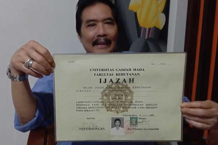 Andi Pramaria Buka Suara soal Ijazah Jokowi Pakai "Times New Roman"