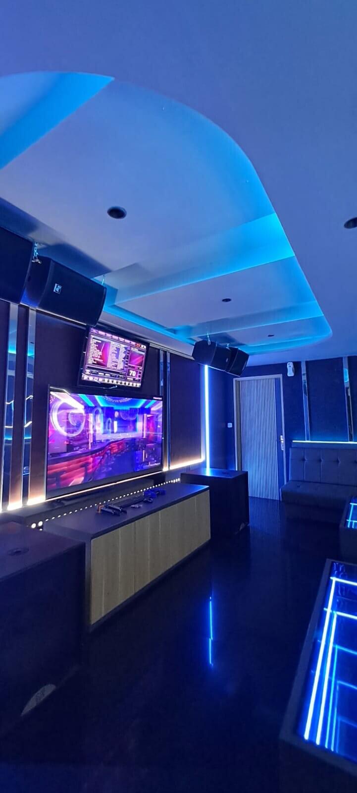 EXECUTIVE KARAOKE SPA PONDOK INDAH JAKARTA SELATAN
