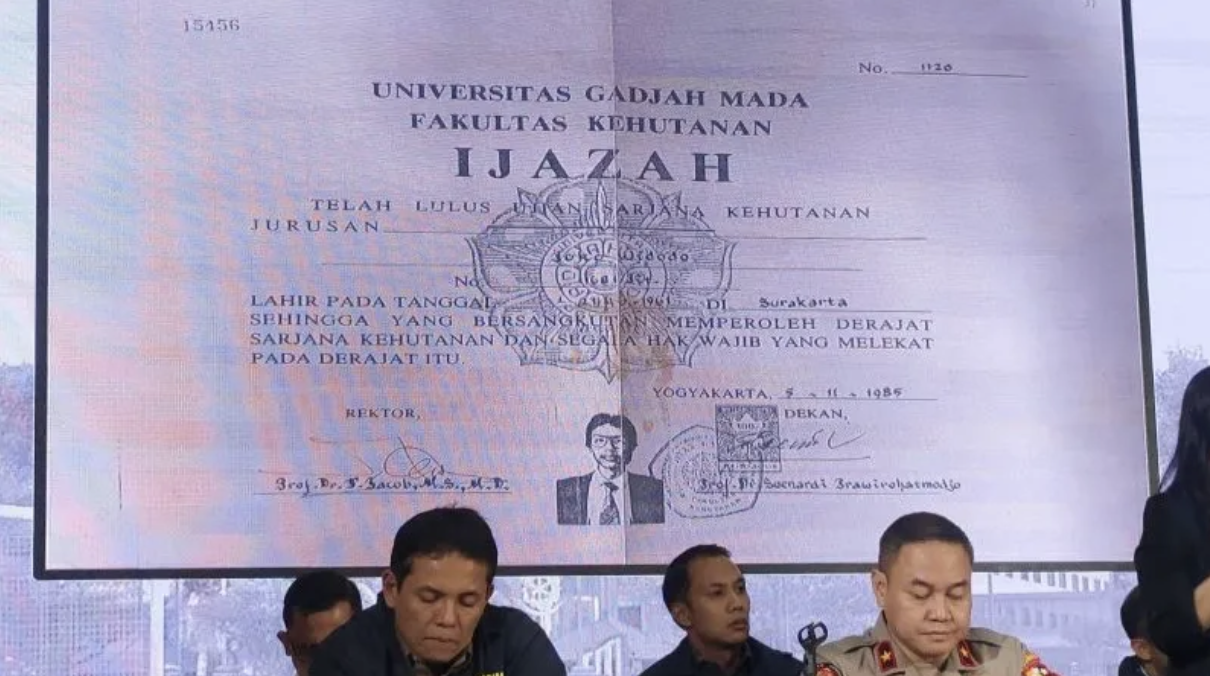 Bareskrim Polri Sebut Ijazah dan Skripsi Jokowi Asli