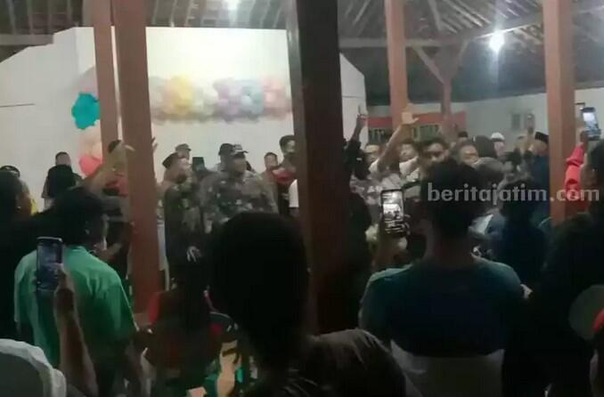 Melakukan Poligami, Perangkat Desa di Blitar Jadi Sasaran Amukan Warga