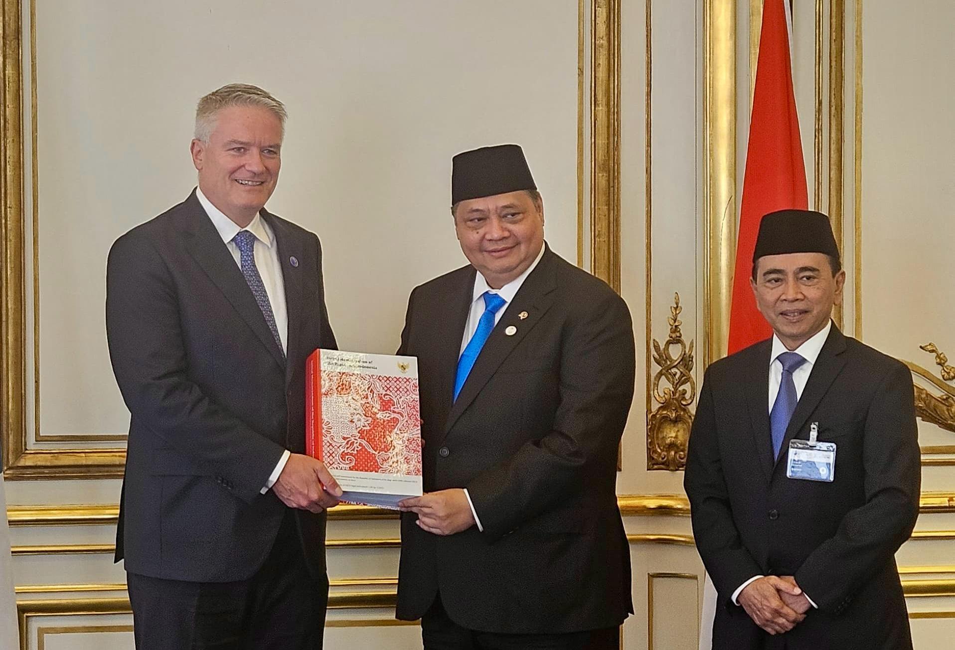 Langkah Besar Indonesia Menuju OECD: Penyerahan Initial Memorandum Resmi Dilakukan