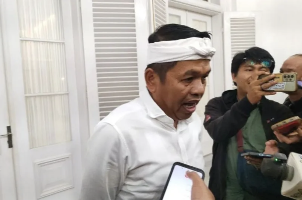 Dedi Mulyadi Sebut Siswa yang Langgar Jam Malam Dikirim ke Barak Militer