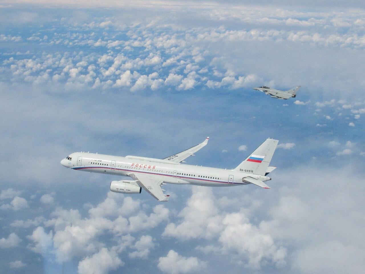Tidak Mudah, Rusia Ingin Modifikasi Pesawat Sipil Tu-214 Jadi Peluncur Rudal Jelajah