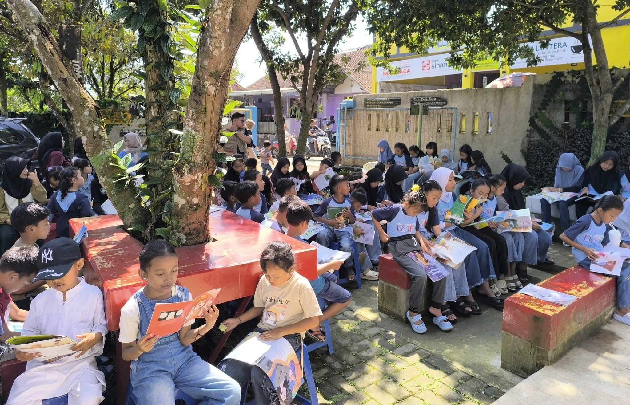 Kok Baca Malu?
