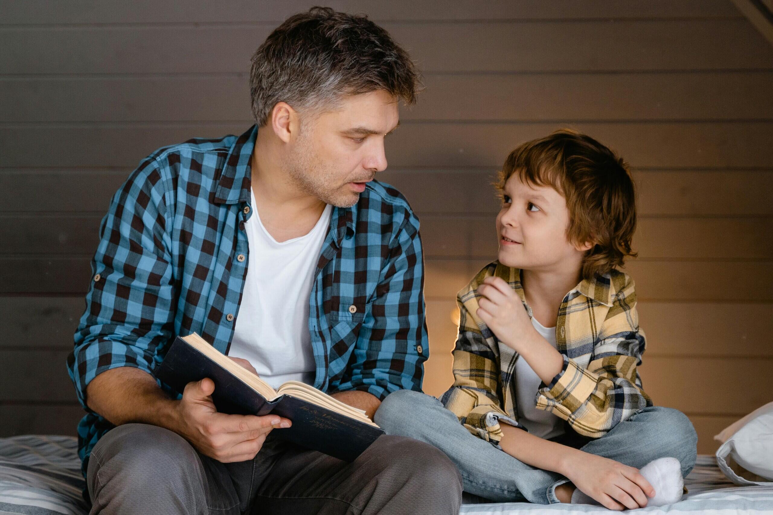 Bisa Fatal! 7 Kebiasaan Parenting Ini Tanpa Sadar Mematikan Minat Baca Anak