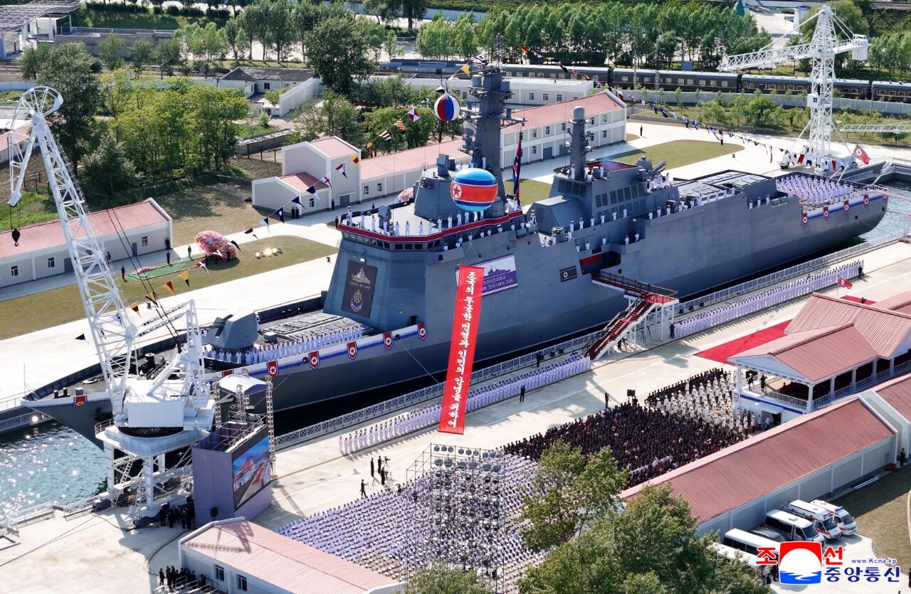 Proyek Roro Jonggrang Berhasil ! Kapal Destroyer Korea Utara Diperbaiki dalam 23 Hari