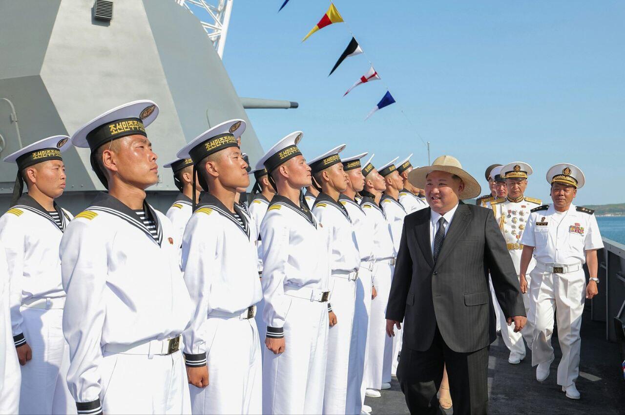Proyek Roro Jonggrang Berhasil ! Kapal Destroyer Korea Utara Diperbaiki dalam 23 Hari