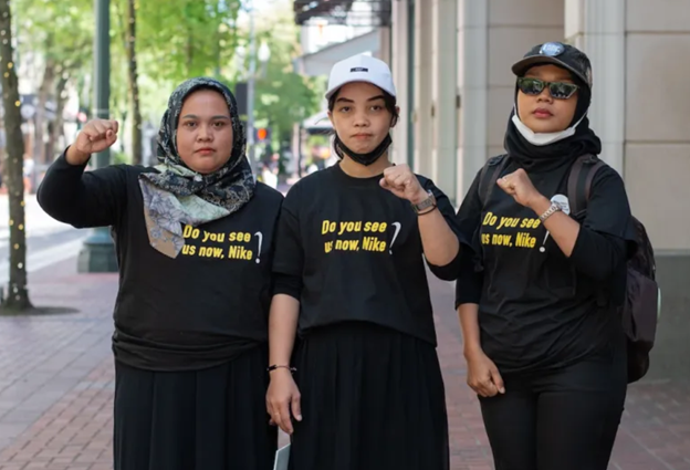 Perjuangkan Upah Layak, Ini Kisah Pekerja Perempuan Indonesia Datangi Markas Nike