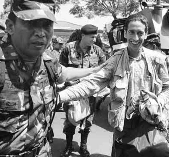 William Nessen: Jurnalis Amerika yang Mengungkap Wajah Manusia di Balik Konflik Aceh