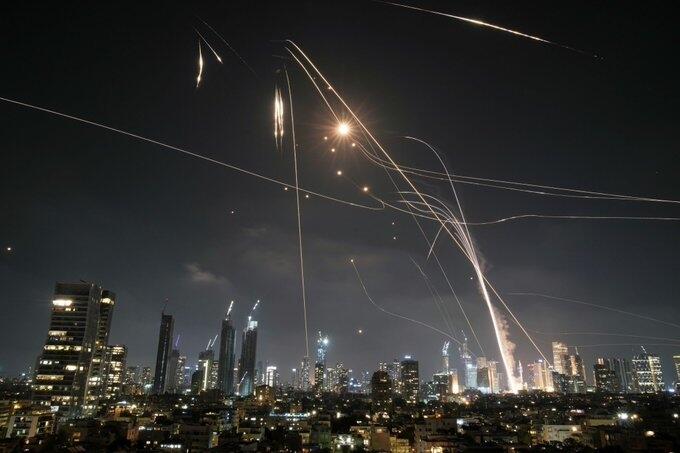 Setelah Seminggu Bentrokan, Israel Dilaporkan Mulai Kehabisan Rudal Pencegat