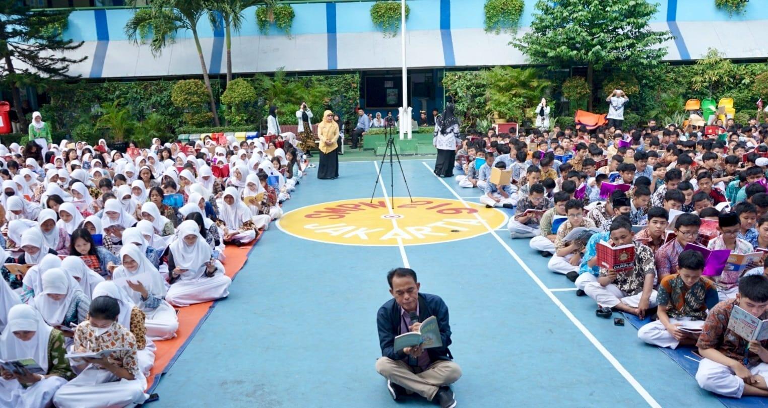 Membaca denggan Hati