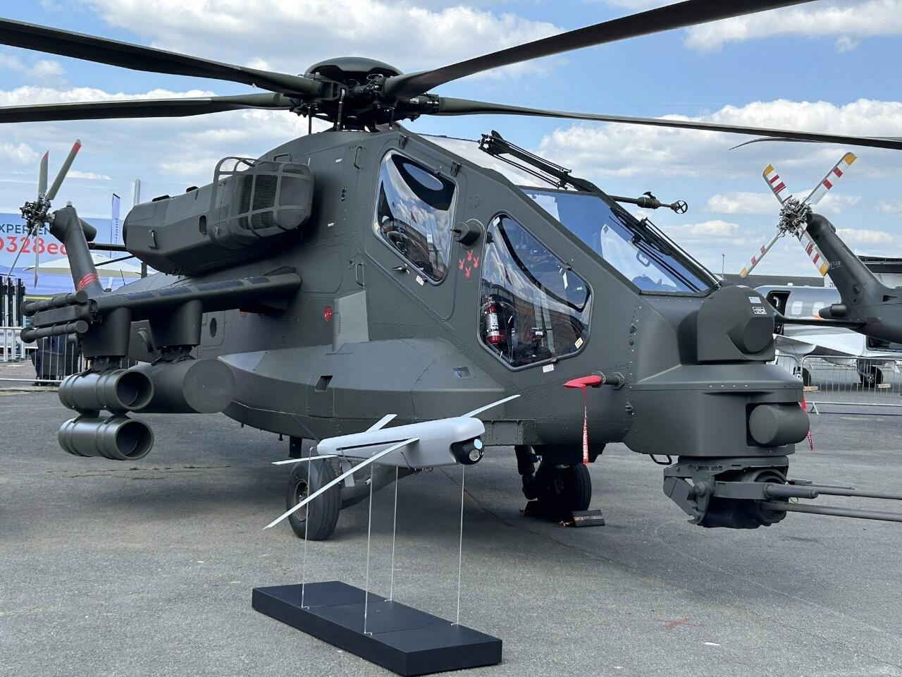 Paris Air Show 2025: Leonardo Promosikan AW249 Fenice, Bisa Luncurkan Drone Kamikaze