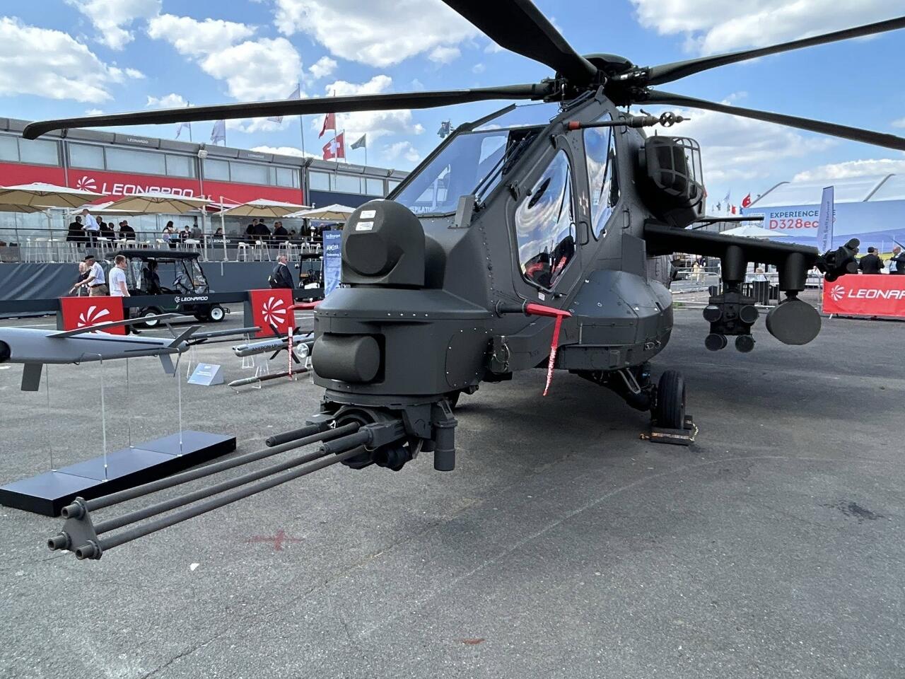 Paris Air Show 2025: Leonardo Promosikan AW249 Fenice, Bisa Luncurkan Drone Kamikaze