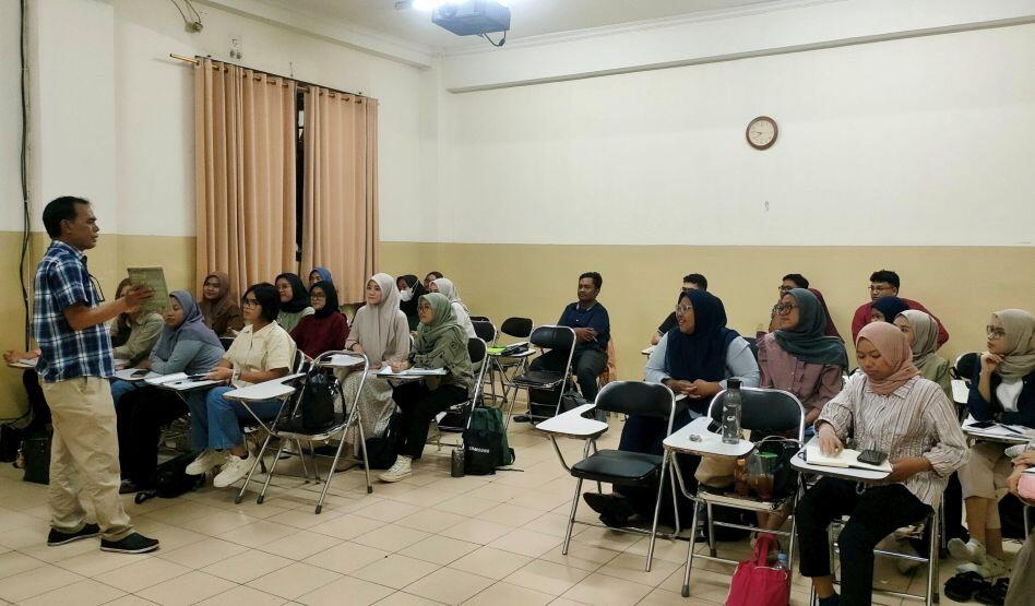 Hakikat Mengajar