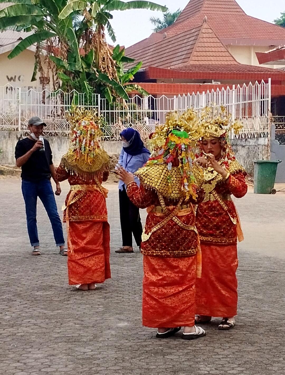 Tari Tanggai Palembang Sumatera Selatan 