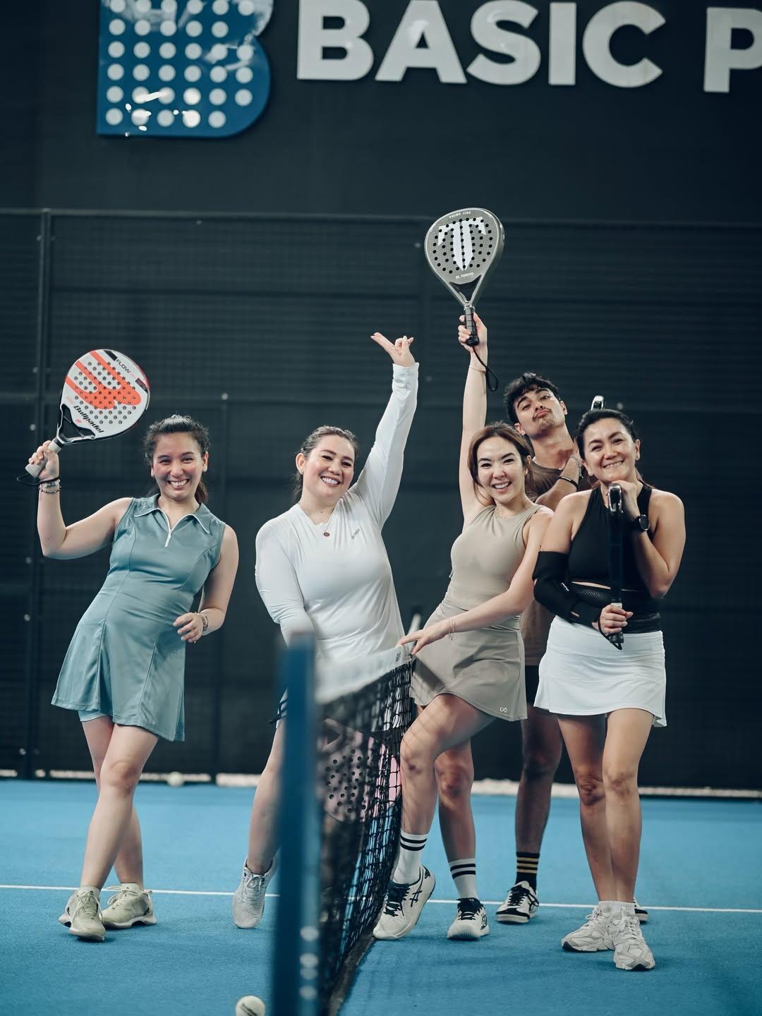 16 Potret Gaya Sporty Gisella Anastasia Di Lapangan Padel