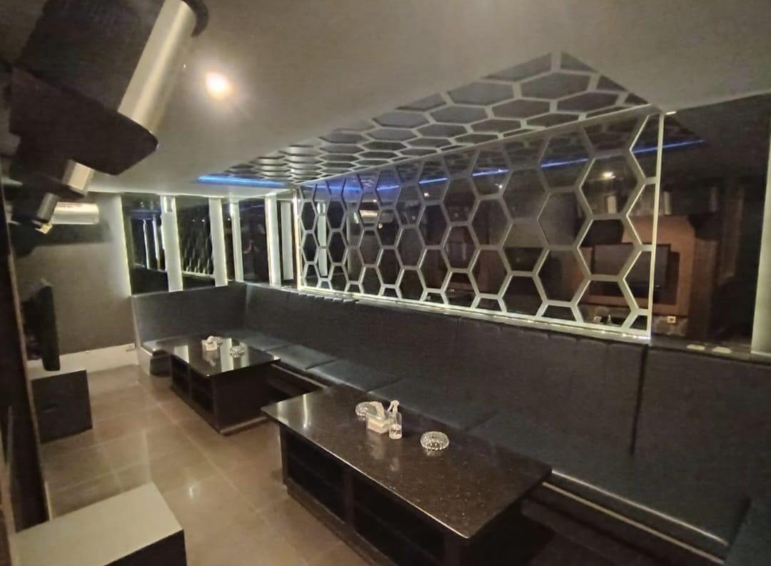 Revoo karake pondok indah jakarta selatan